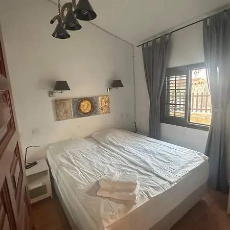 Santa Fe * Maspalomas (Gran Canaria)
